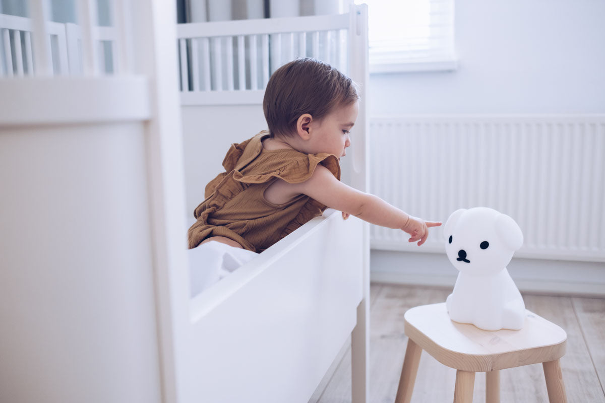 Snuffy First Light lamp